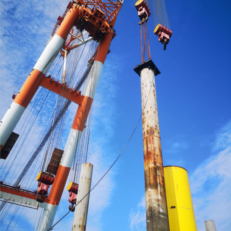 FZQ Hydraulic Pile Upending & Lifting Device: