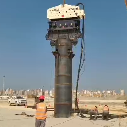 YZ-300L hydraulic vibro hammer piledriving equipment for driving large steel pipe with high efficiency in Egypt